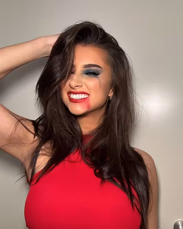 Shar Wacanno op FanCentro